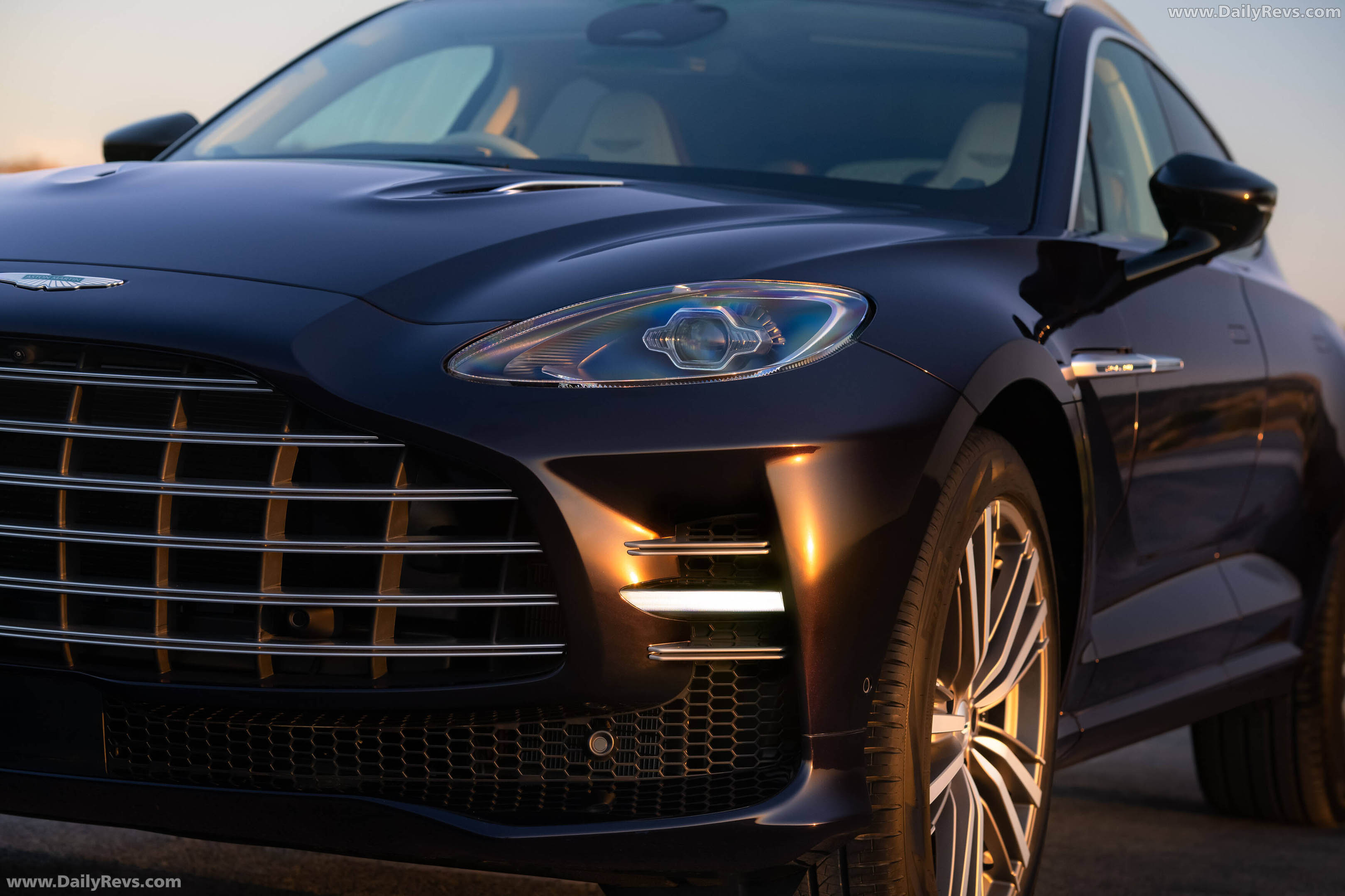 2027 Aston Martin DBX GT Exterior